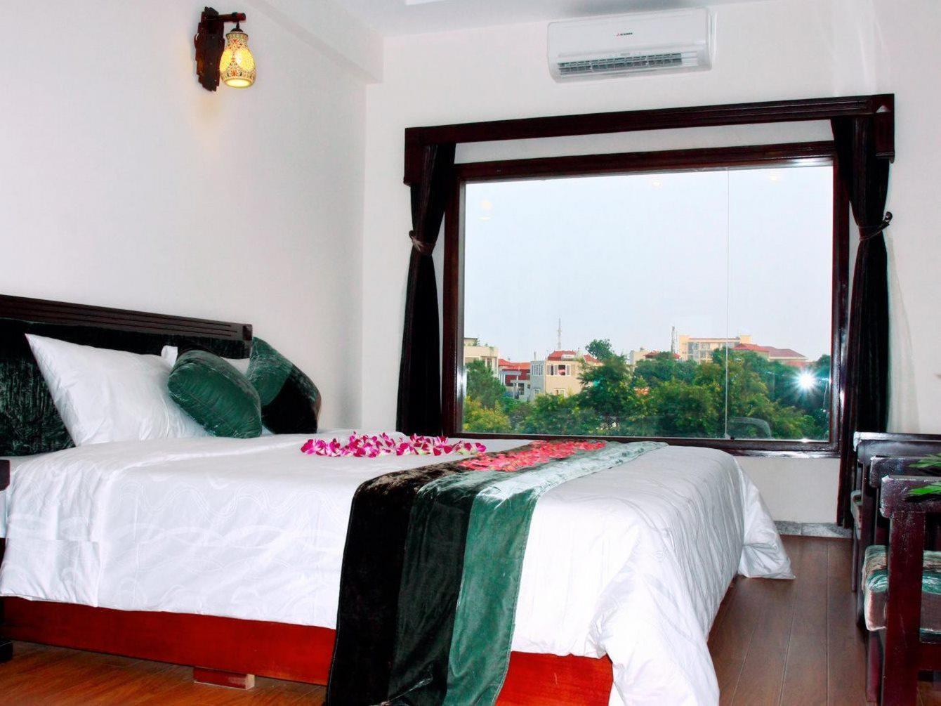Happy Hotel Hanoi