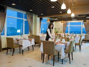 Khách sạn Adamas 3*