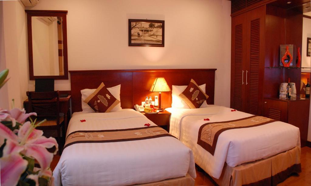 De Legend Hotel 2*