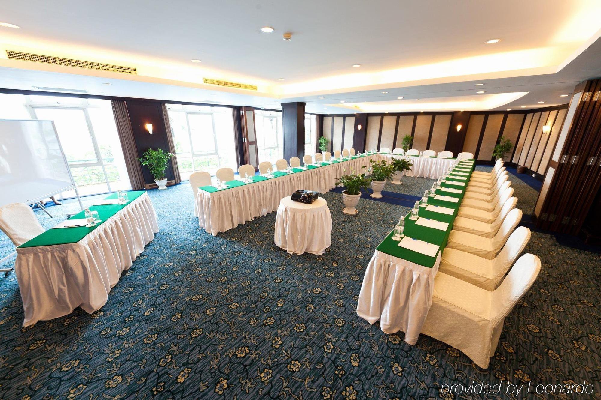 The Club & Residences 4* Hanoi