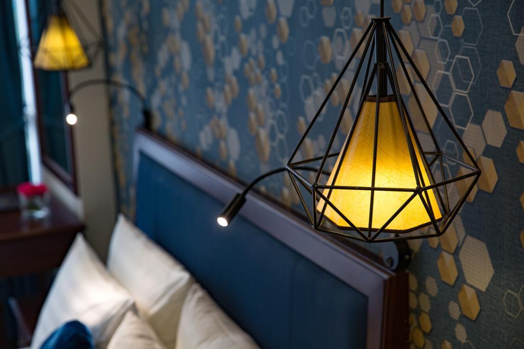 Hotel Holiday Emerald Hanoi