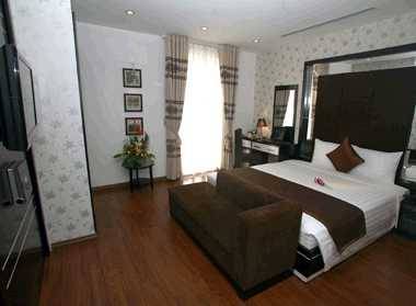 Silk & Hotel 3*