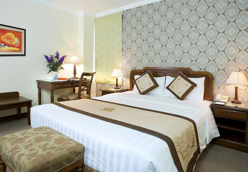 Adamas 3* Hà Nội