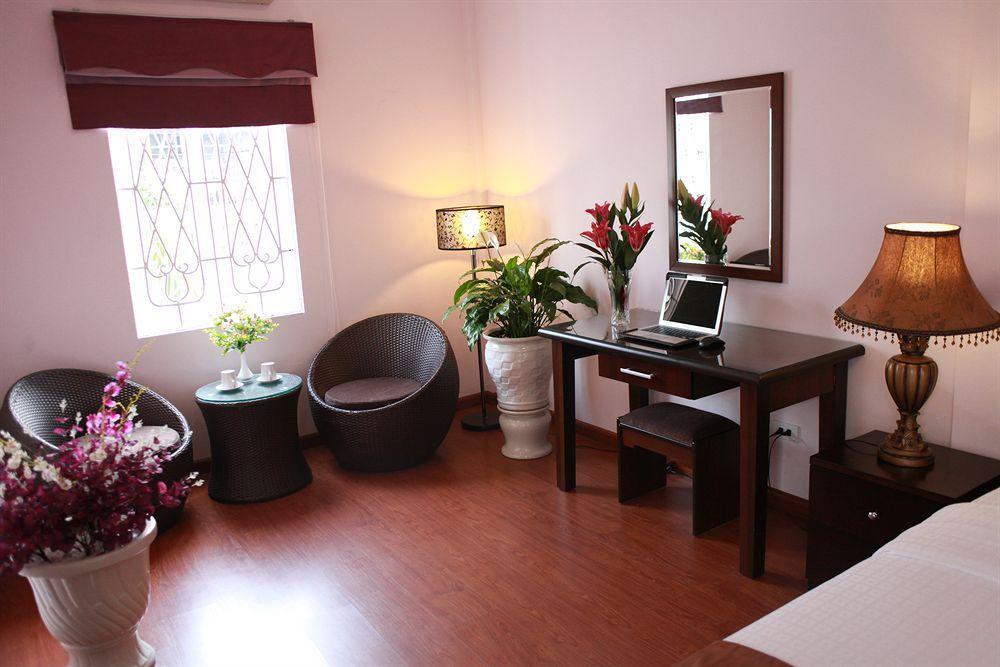 Garden Boutique & 3*