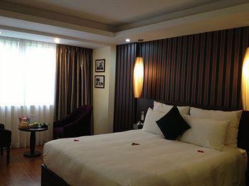 Hotel Golden Art