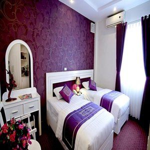 Hotel Lavish Centre 3*