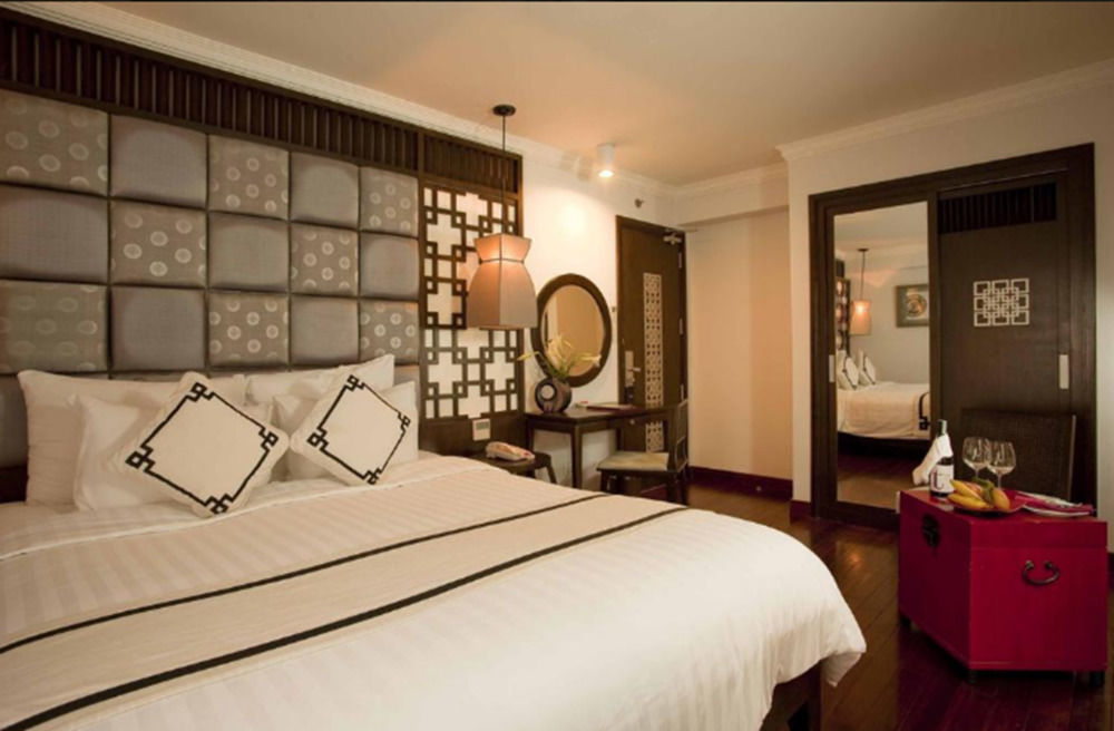 Church Boutique Hang Trong Hotel 4*