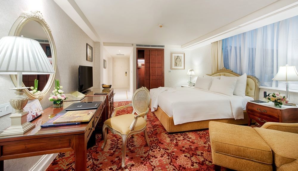 Apricot Hotel 5*