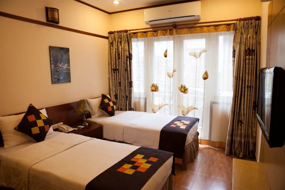 Hong Ngoc Cochinchine Boutique &
