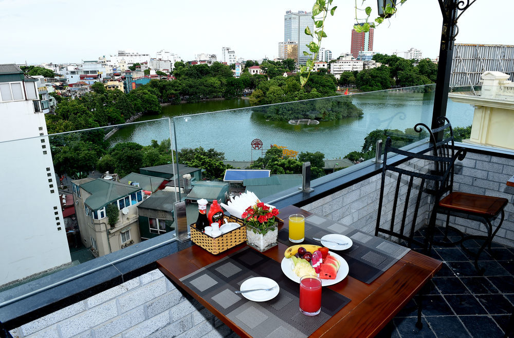 Centre Point 3* Hanoi
