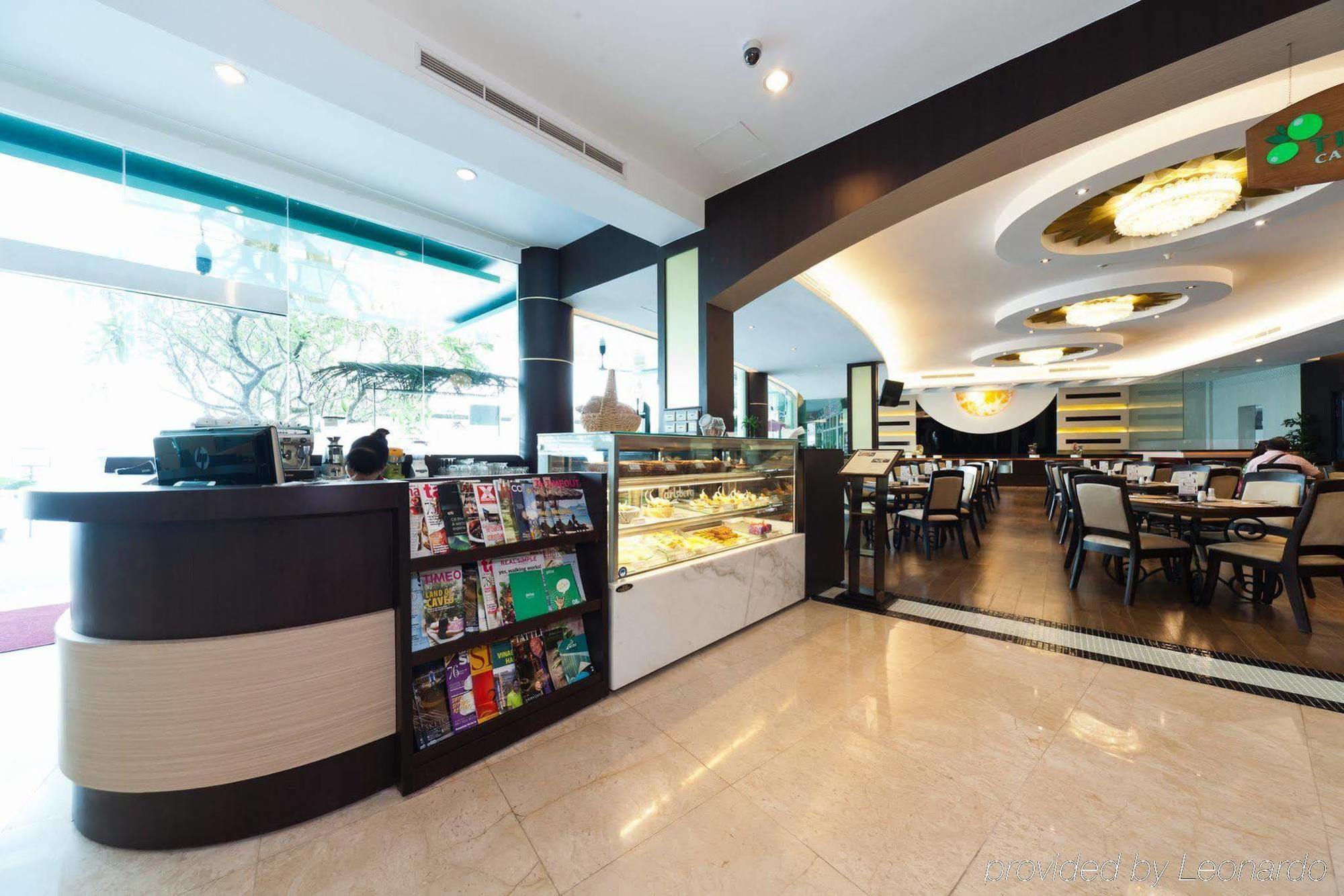 The Club & Residences Hotel