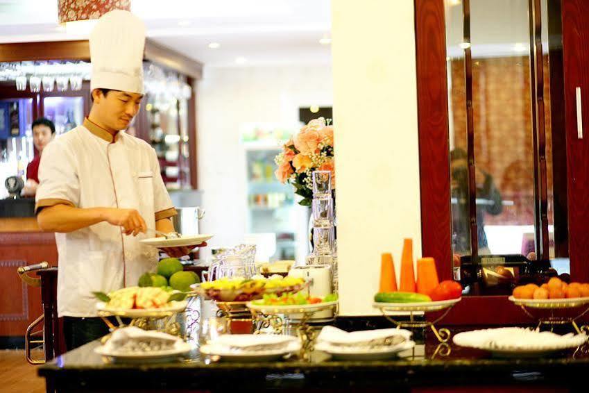 Hotel Lavish Centre Hanoi