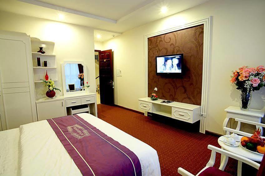 Lavish Centre Hotel 3*