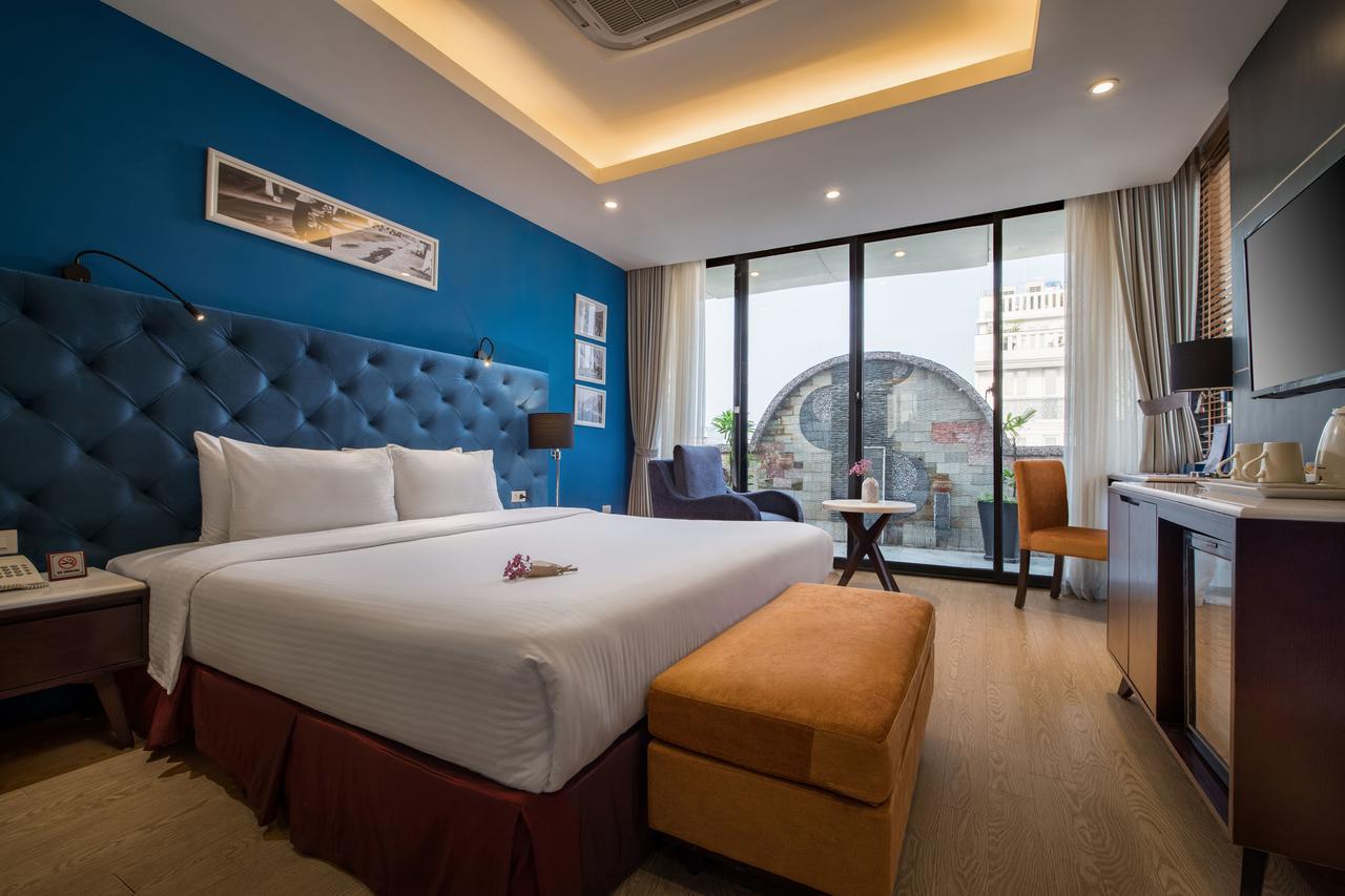 Brilliant & 4* Hanoi