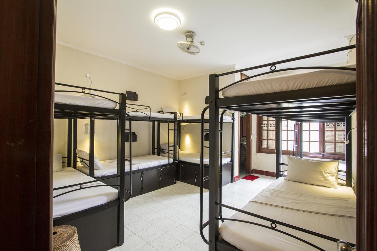 Hostel Vietnam Backpacker Hostels - Original