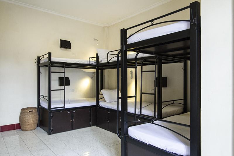 Vietnam Backpacker Hostels - Original * Hanoi