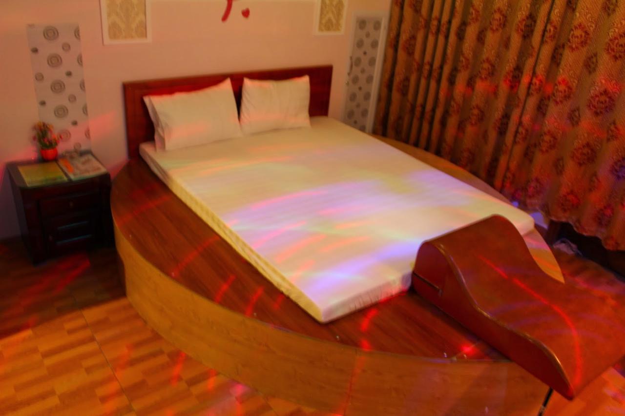 Sac Mau Playboy Motel