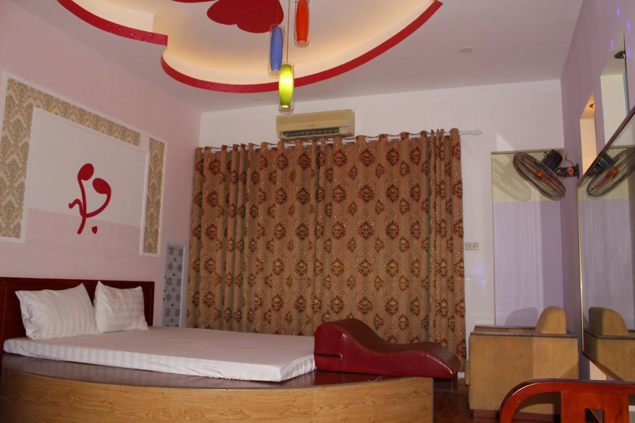 Sac Mau Playboy Motel