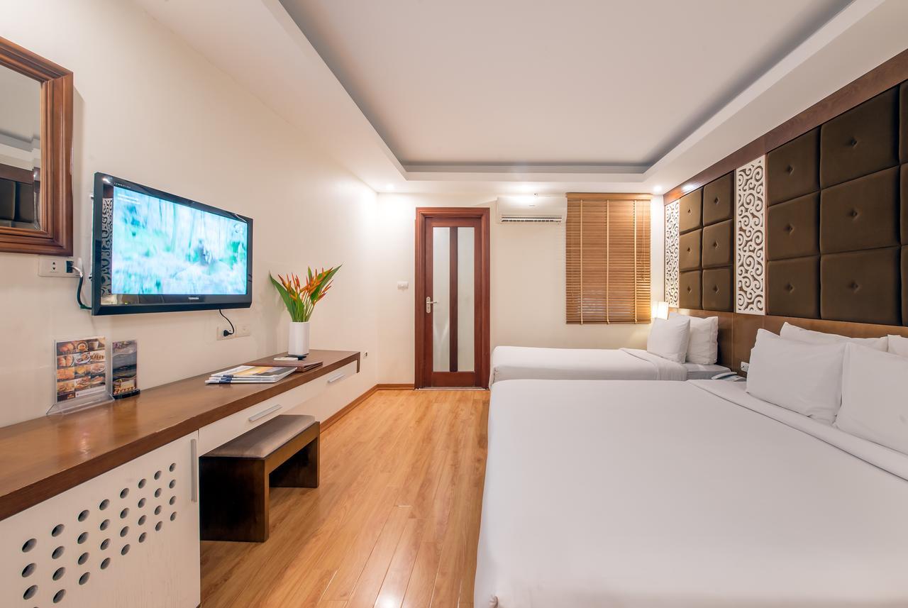 Hotel Rising Dragon 3*