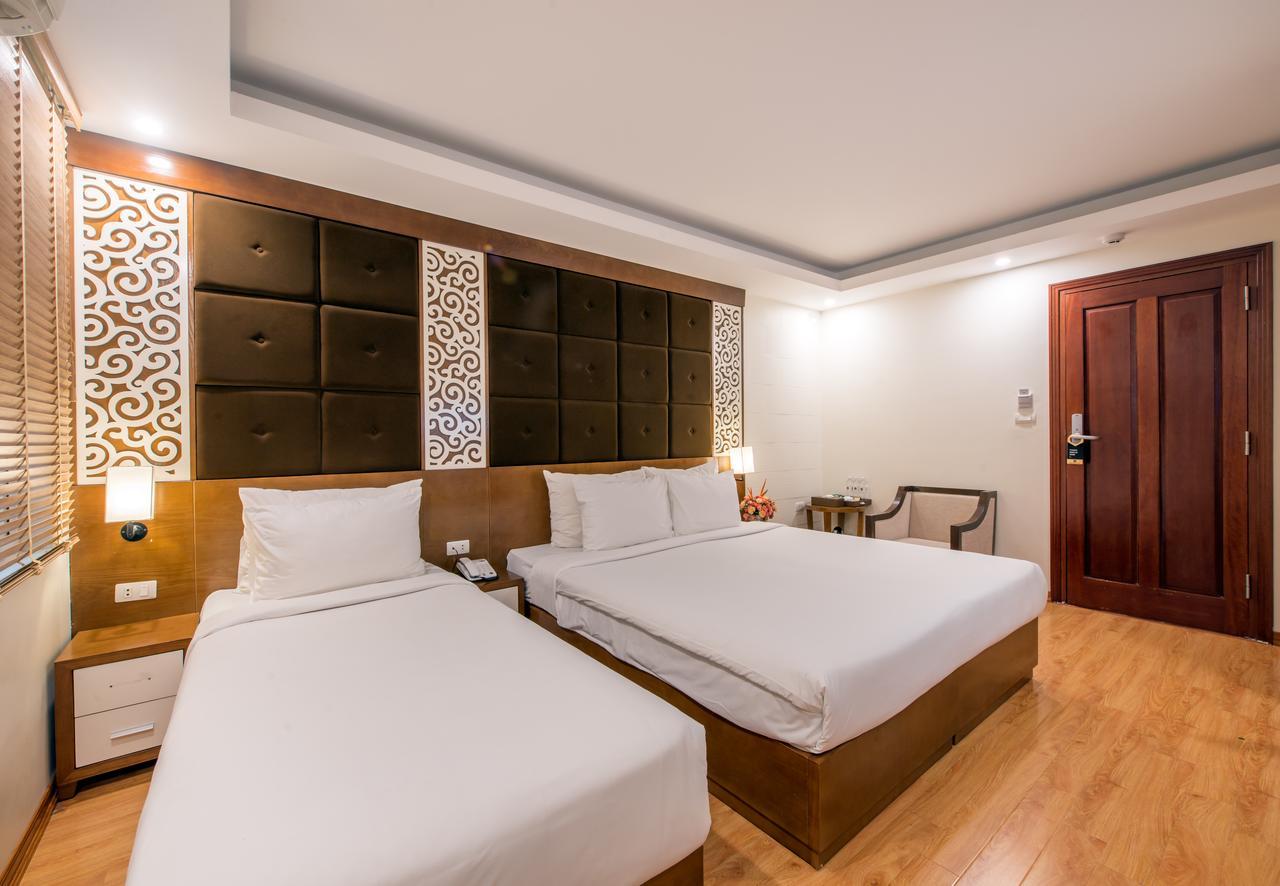 Hotel Rising Dragon 3*