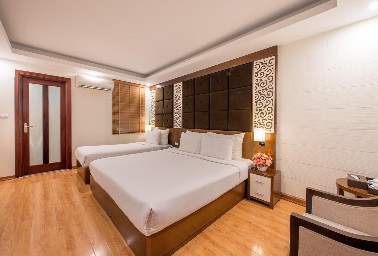 Hotel Rising Dragon