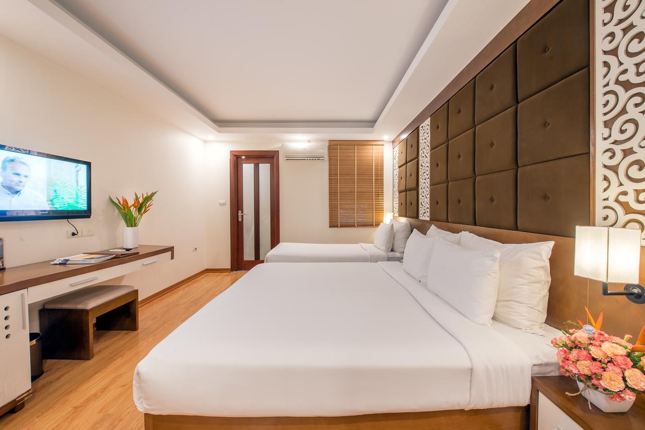Rising Dragon Hotel
