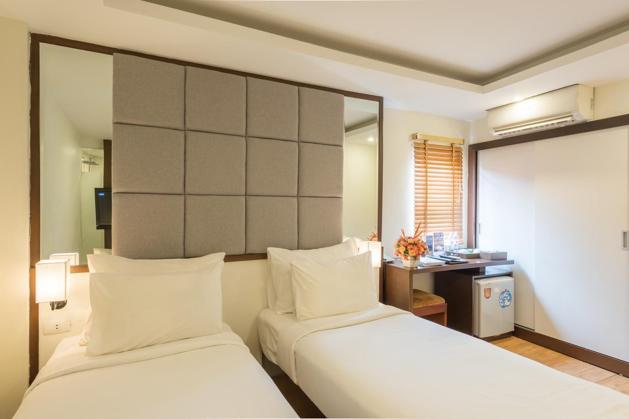 Rising Dragon 3* Hanoi