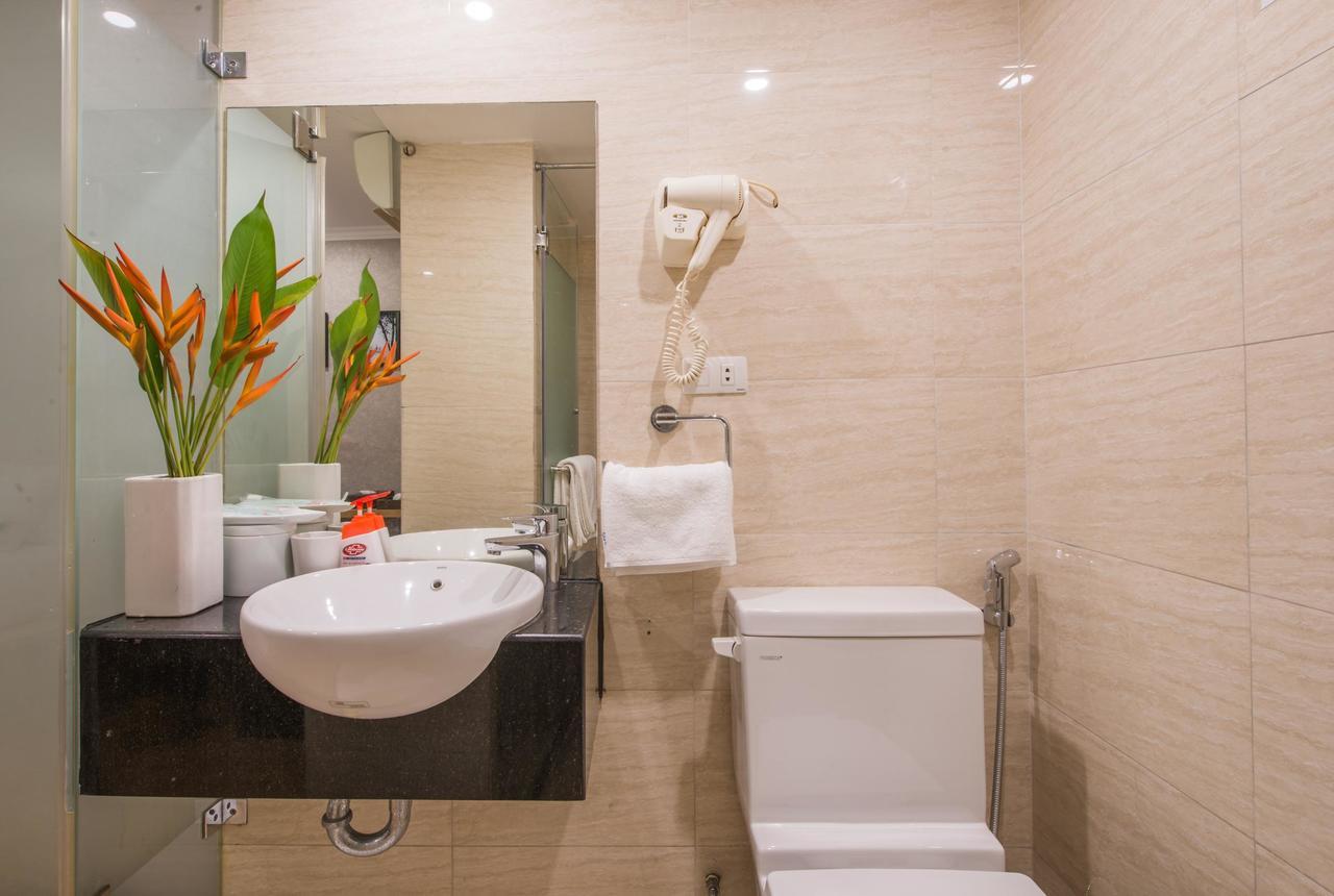 Hotel Rising Dragon