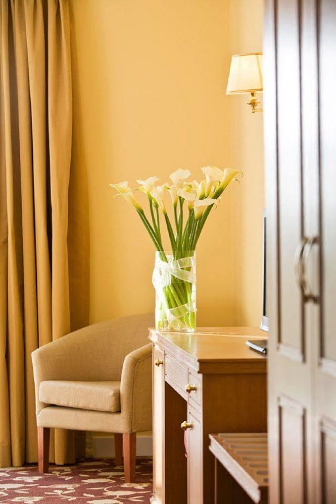 Phoenix Palace Hotel Hanói