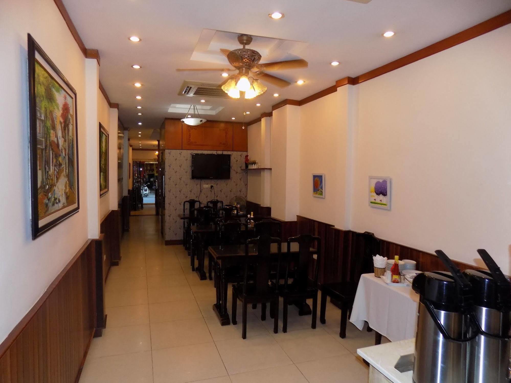 Golden Charm Hà Nội 2* Hà Nội