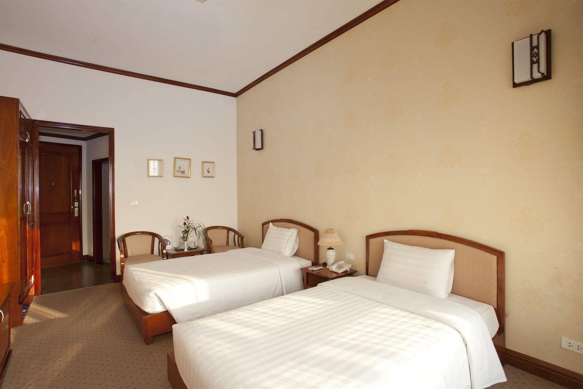 Cwd Khách sạn Hà Nội