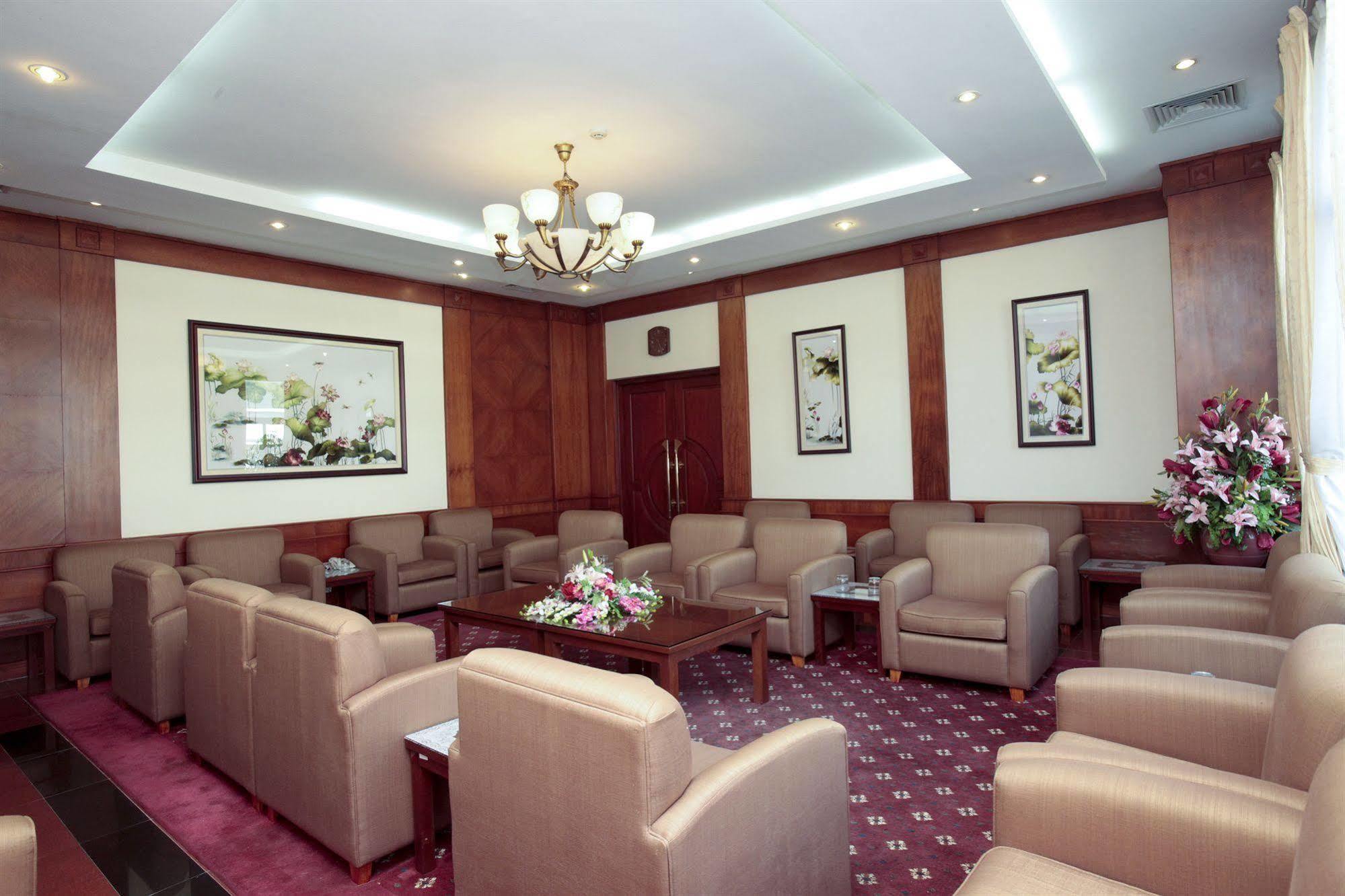 Khách sạn Cwd Hà Nội