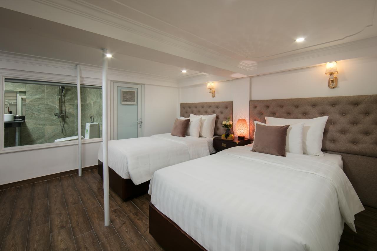 Golden Rooster Hotel 3*