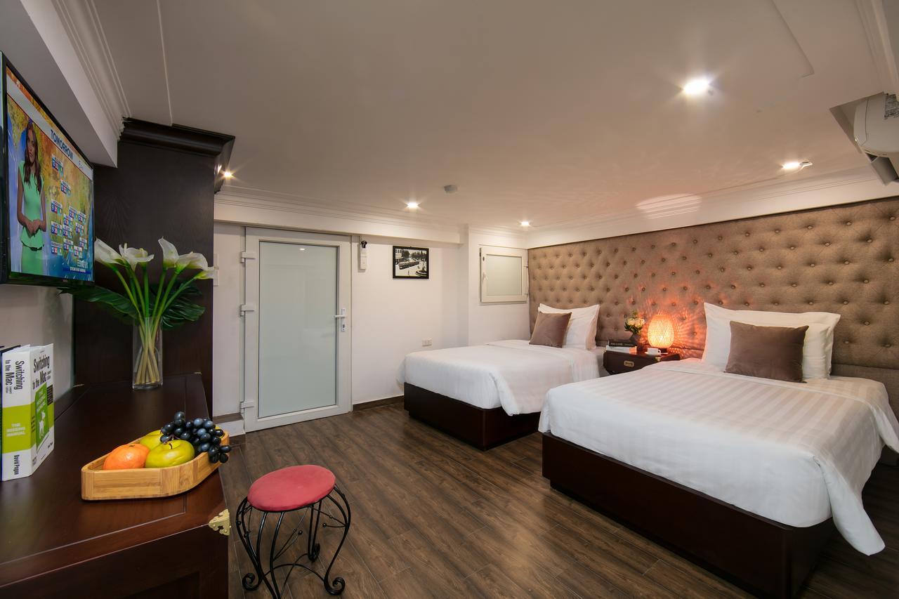 Golden Rooster Hotel 3*