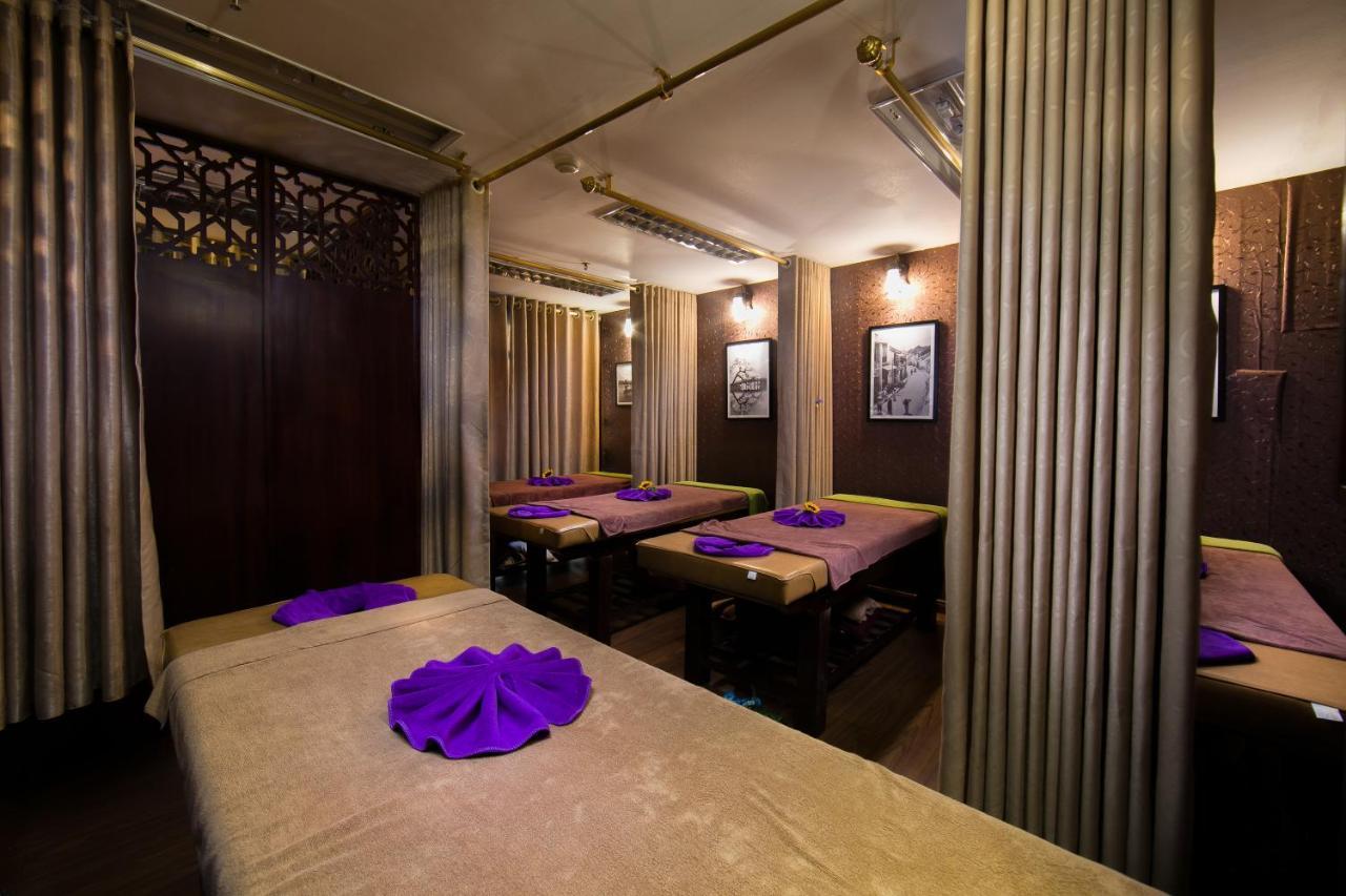 Hotel Nostalgia & Hanoi