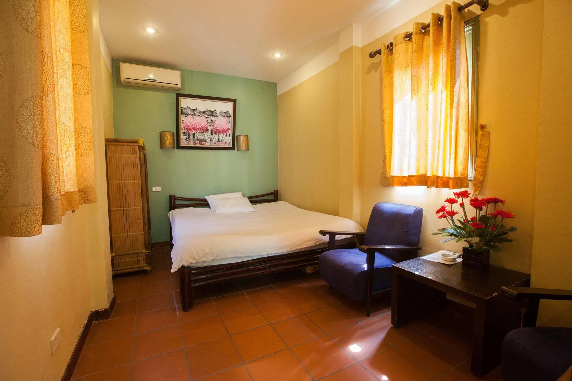 Hotel Bamboo