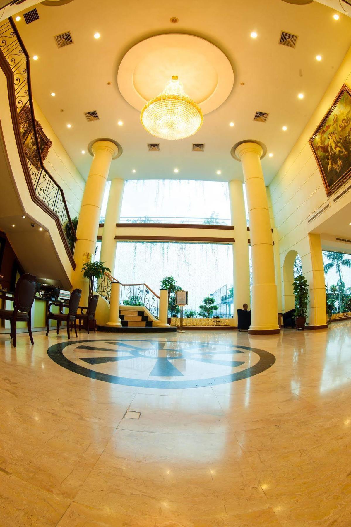 The Club & Residences Hotel