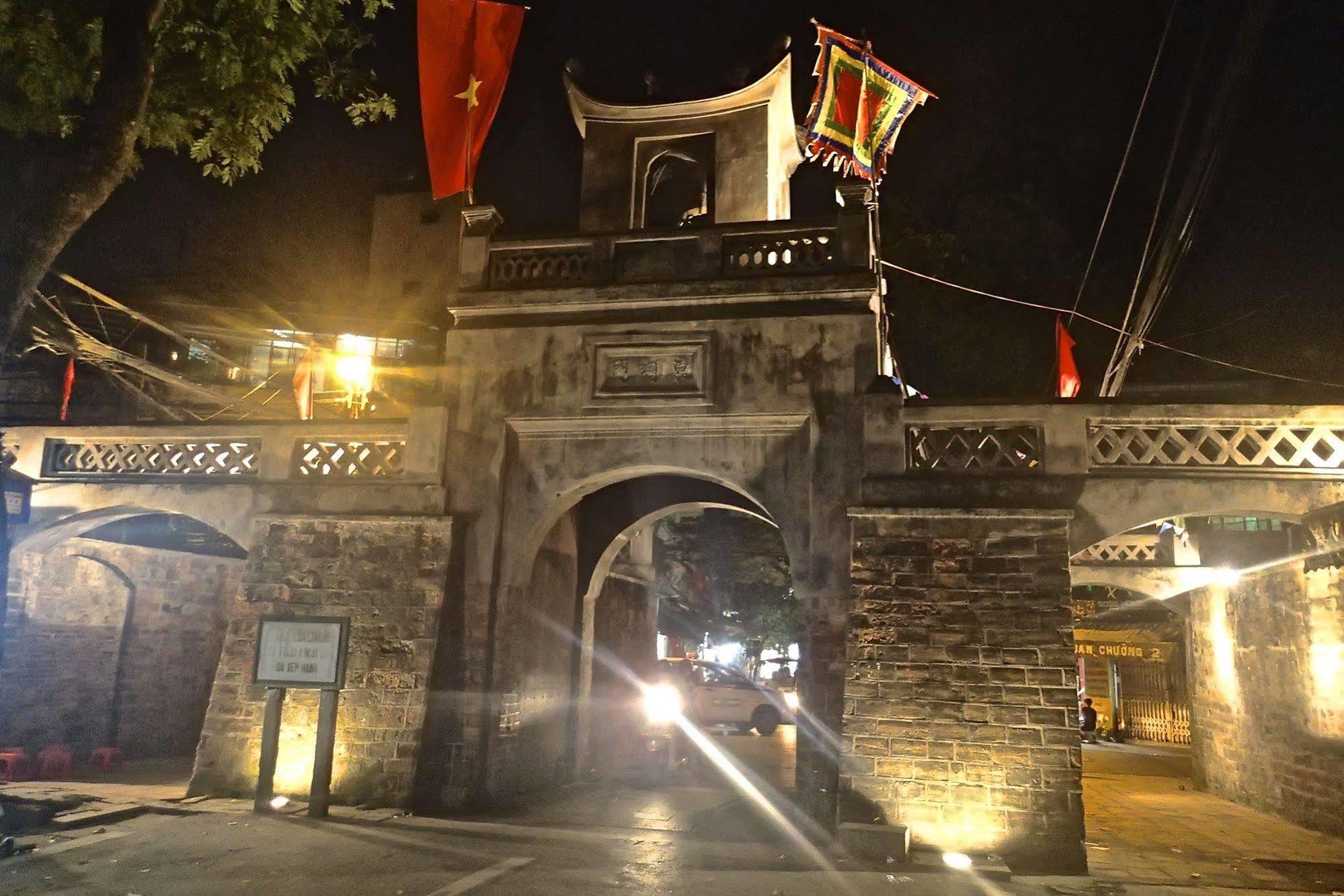 Golden Art Hanoi