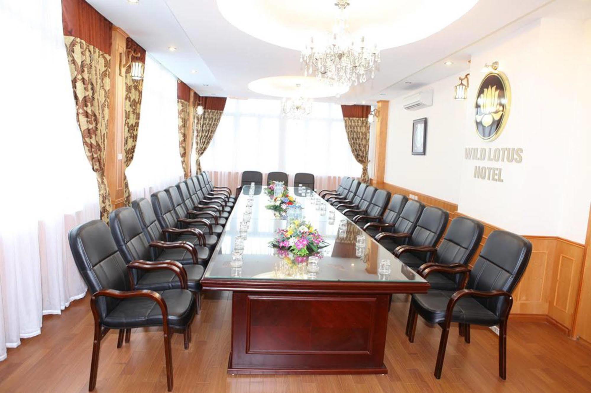 Hotel Wild Lotus - Xuan Dieu