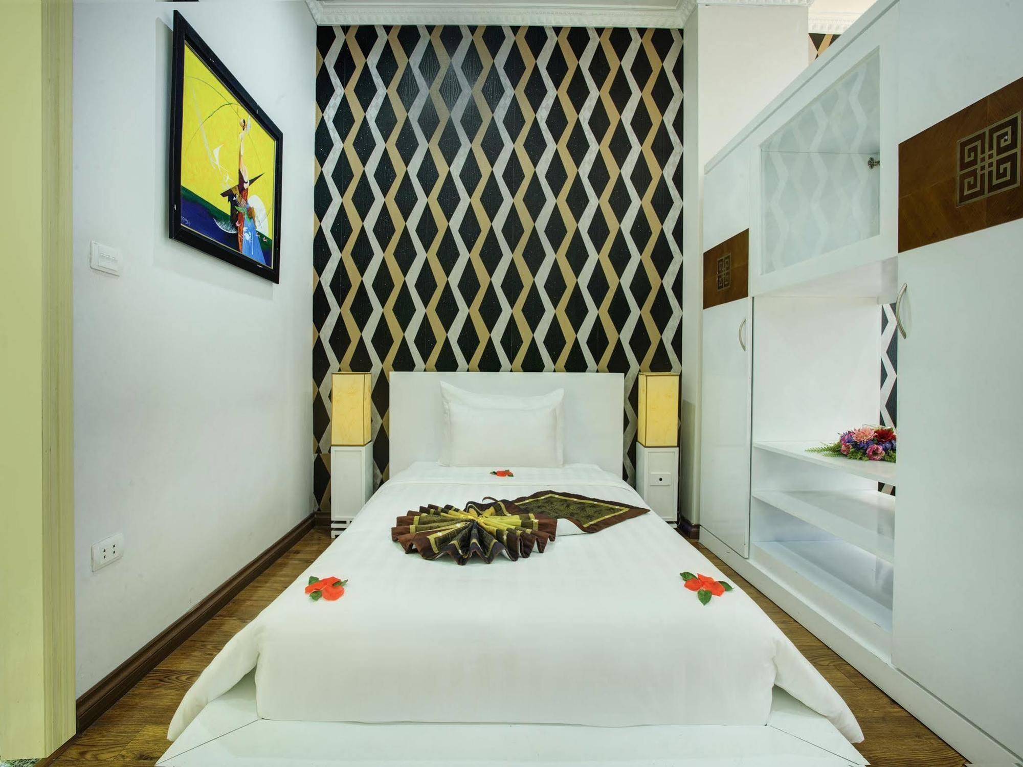 Diamond Legend Hotel