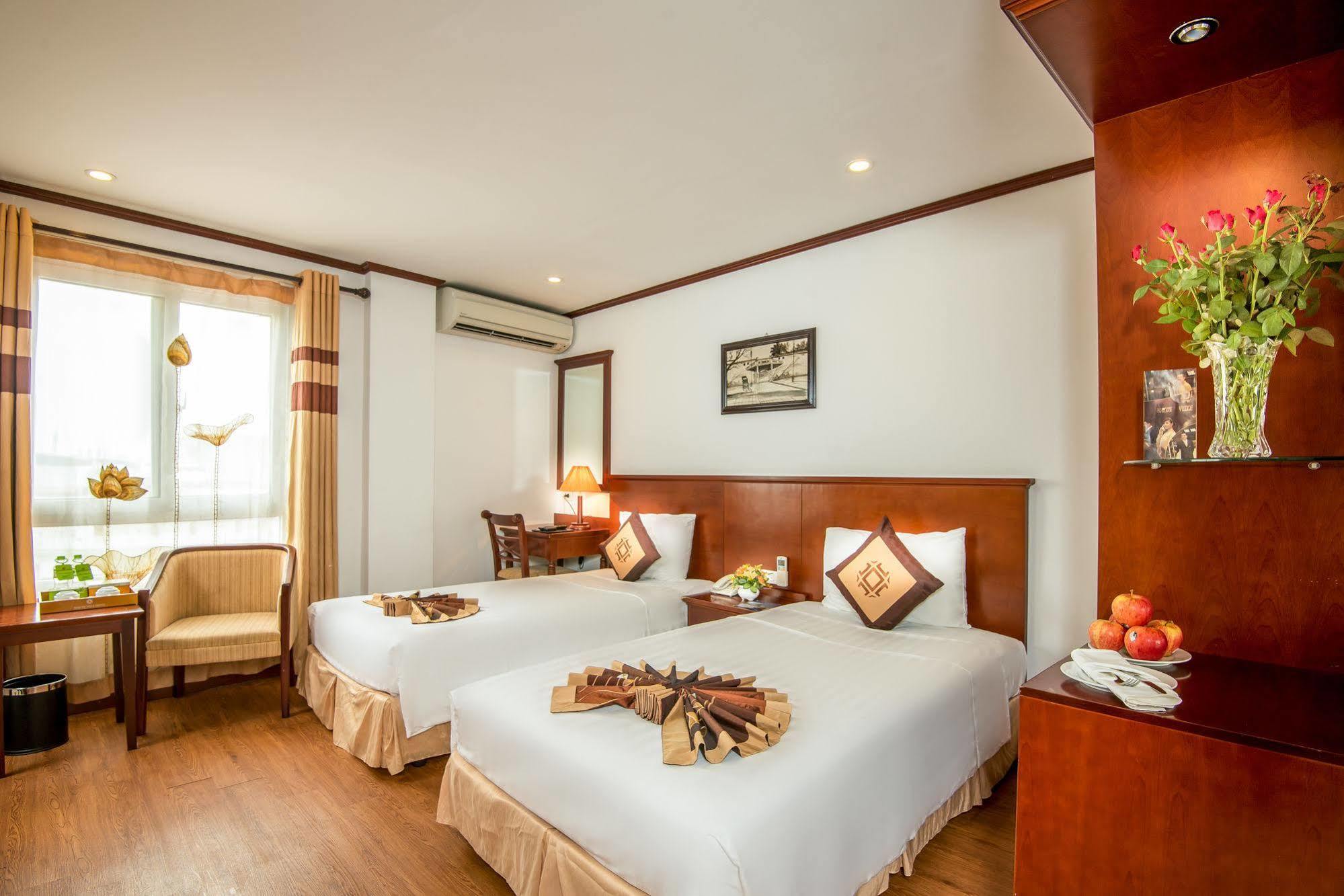 Hotel De Legend Hanoi