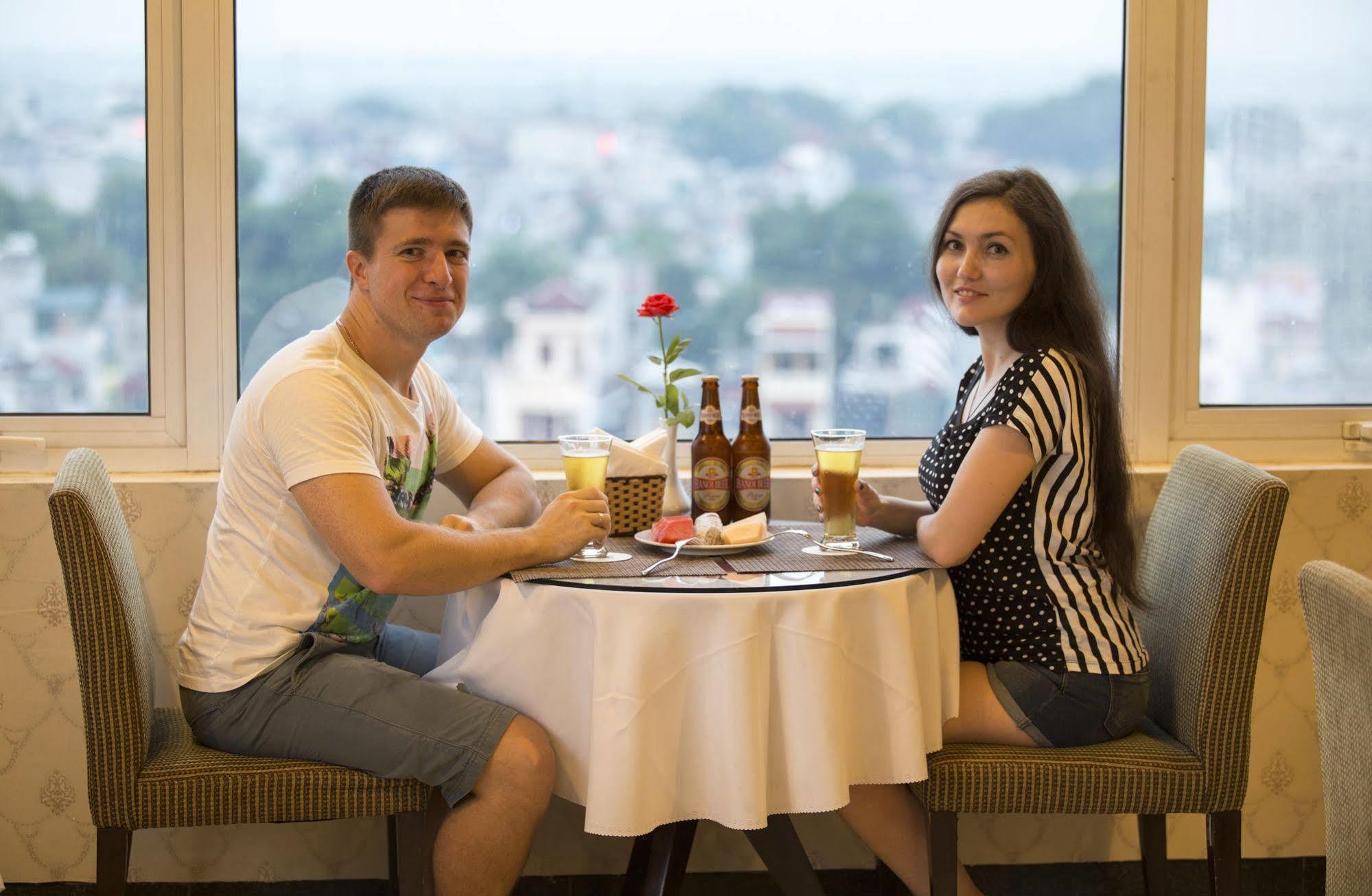 Khách sạn Adamas 3*
