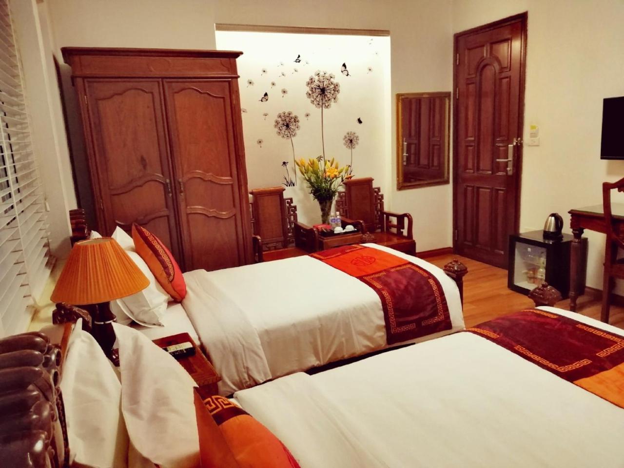 Phoenix Palace 3* Hanói