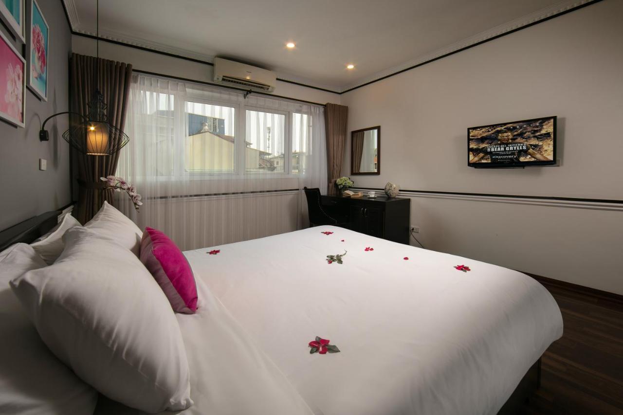 Garden Boutique & 3*