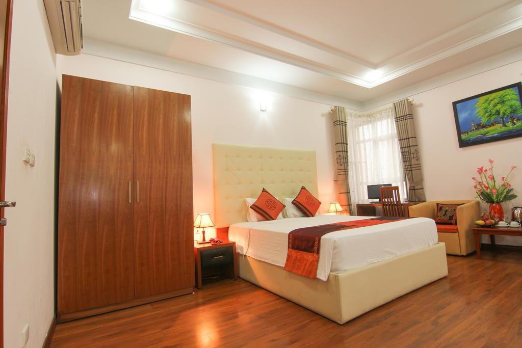 Urban Alley Hotel