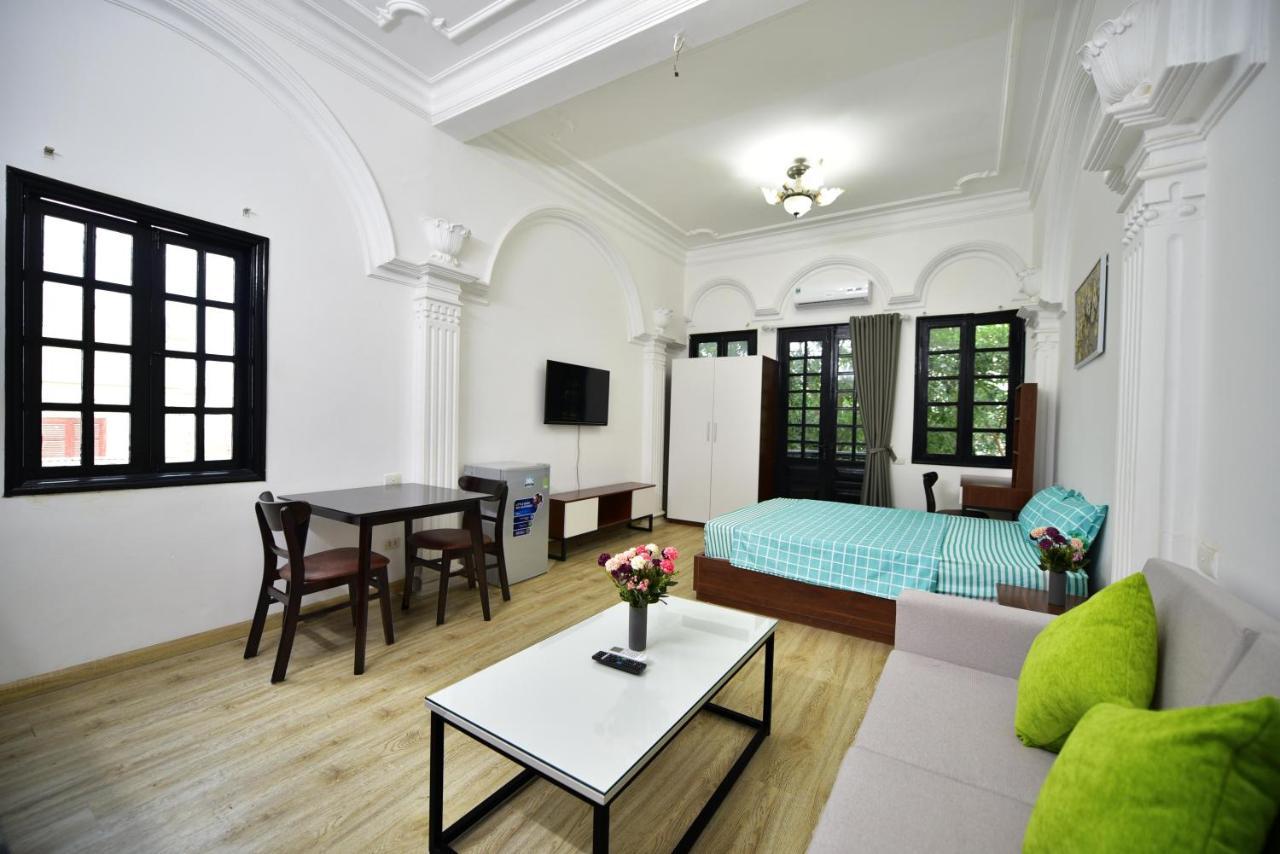 Aparthotel Lily Tay Ho