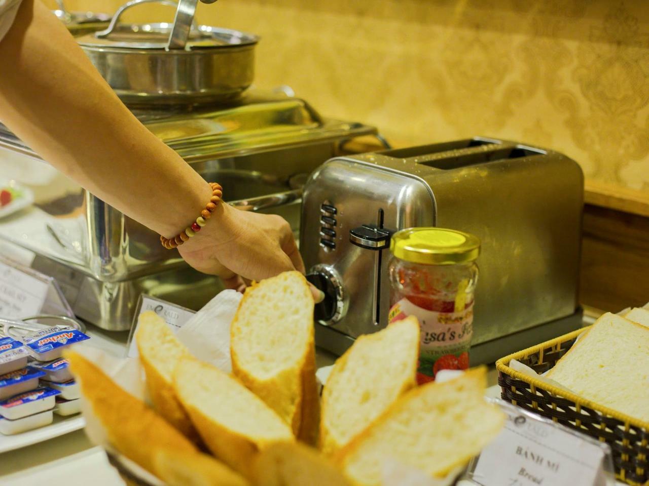 Emerald Boutique Hotel 4*