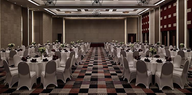 Pullman Hotel 5*