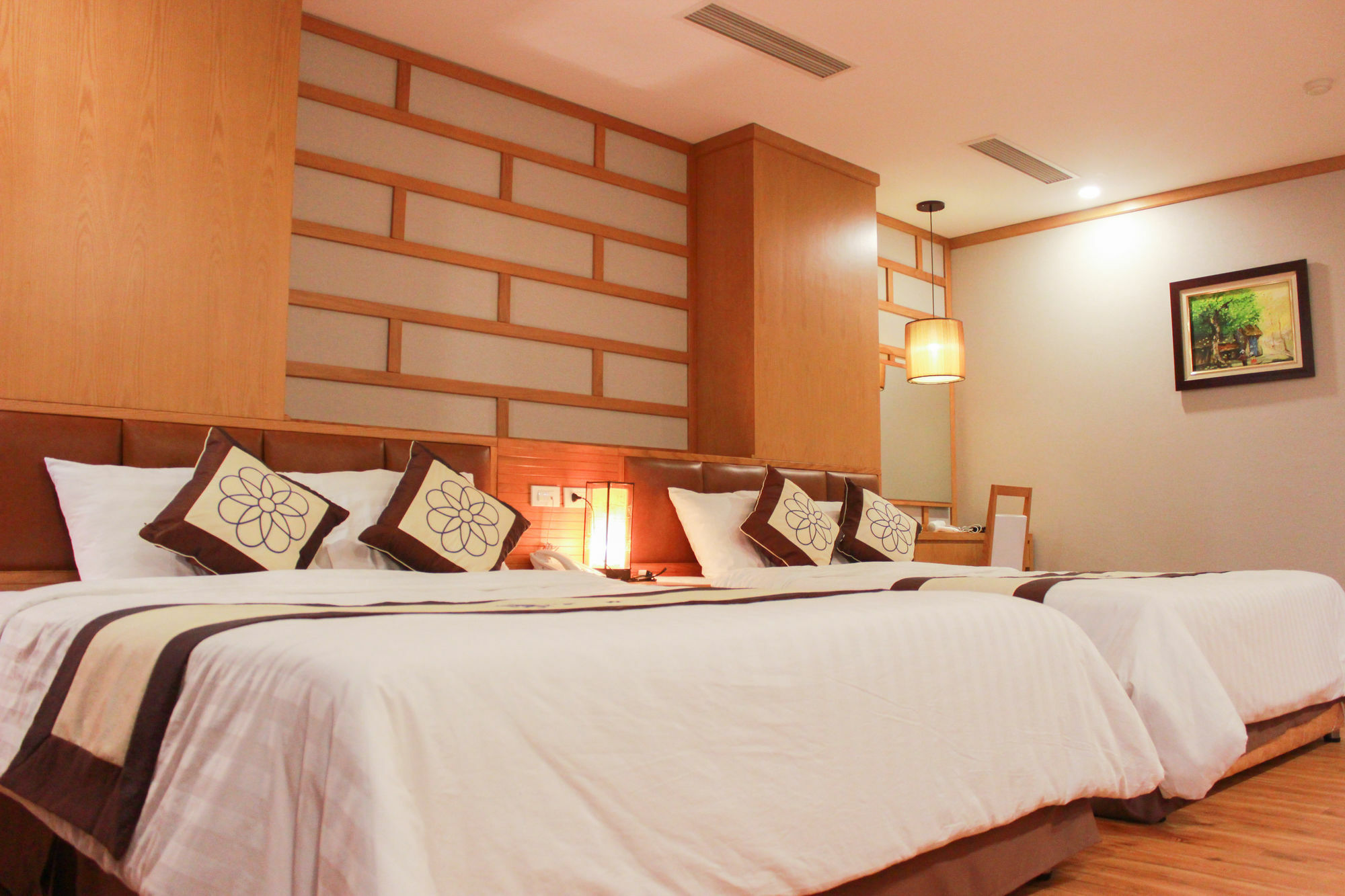 Sinh Plaza Khách sạn Hà Nội
