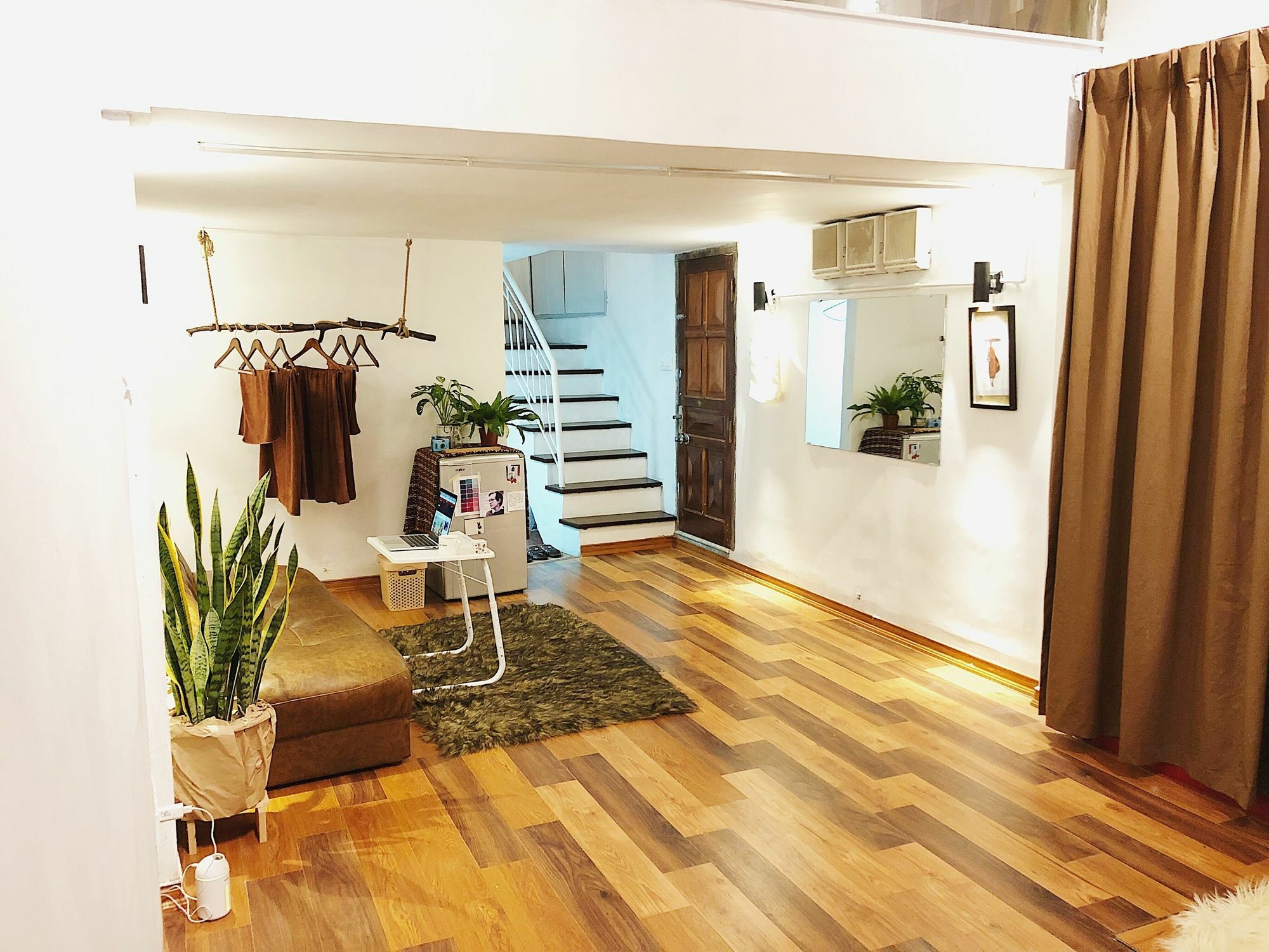 Latte House - Heart Of Hanoi